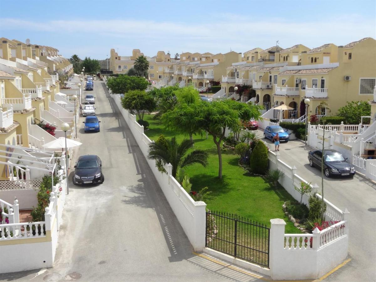 Casa De Kiwi Villa ซานตาโปลา ภายนอก รูปภาพ