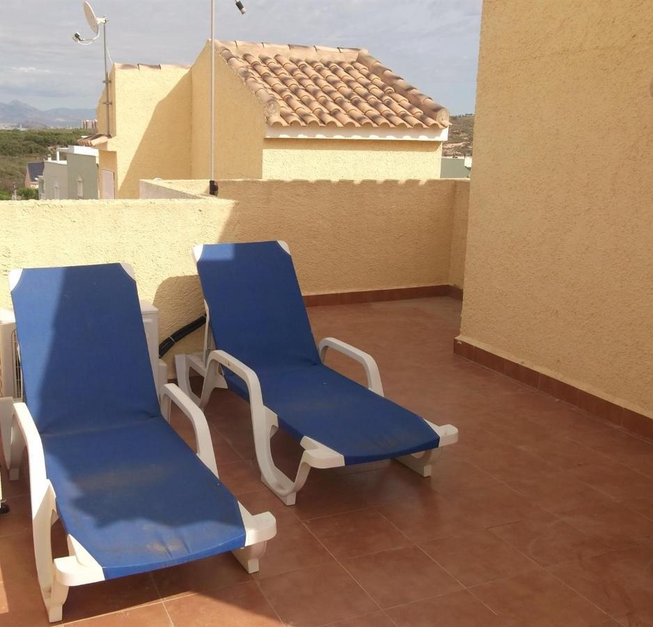 Casa De Kiwi Villa ซานตาโปลา ภายนอก รูปภาพ